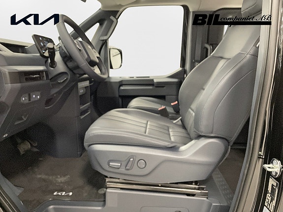 Kia PV5 8 of 17