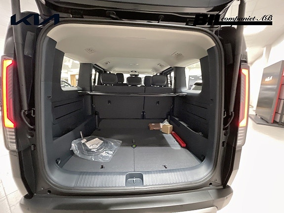 Kia PV5 14 of 17