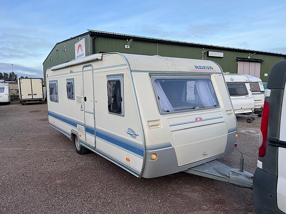 Adria Unica 563 UK -2003