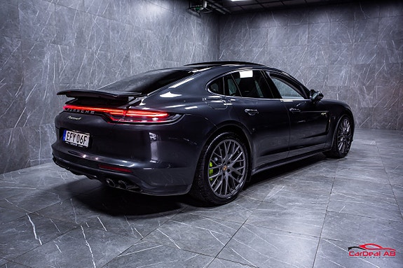 Porsche Panamera 4 7 of 30