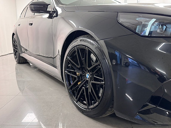 BMW M5 3 of 24