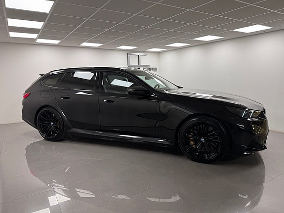 BMW M5 17 of 24