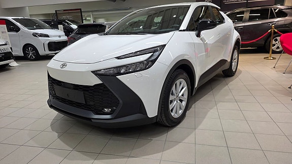 Toyota C-HR+