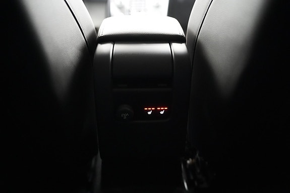 Volvo V60 17 of 19