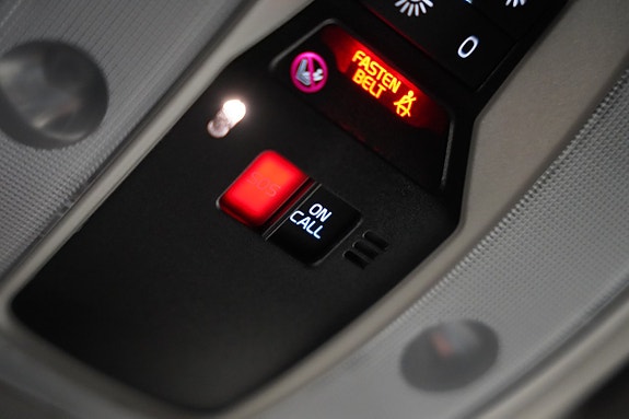 Volvo V60 13 of 19