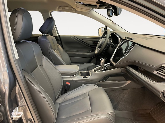 Subaru Outback 15 of 20