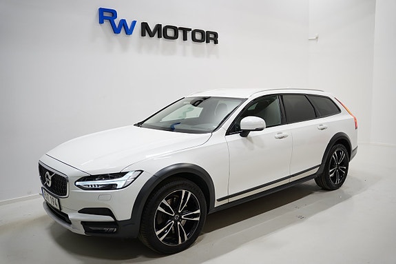Volvo V90 Cross Country