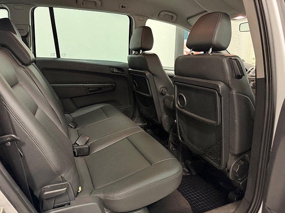 Opel Zafira 8 of 14