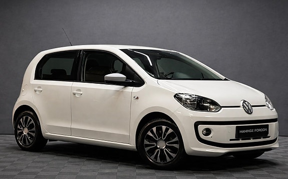Volkswagen UP! 2 of 5
