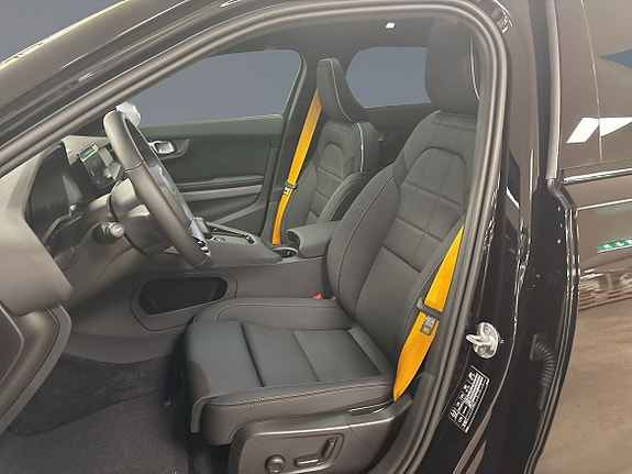 Polestar 2 5 of 12