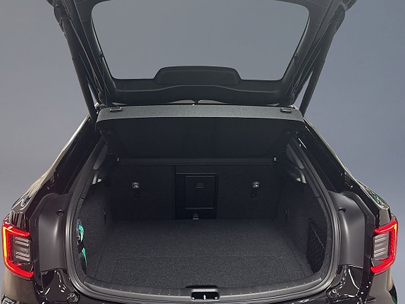 Polestar 2 8 of 12