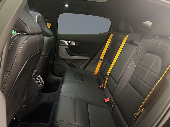 Polestar 2 7 of 12