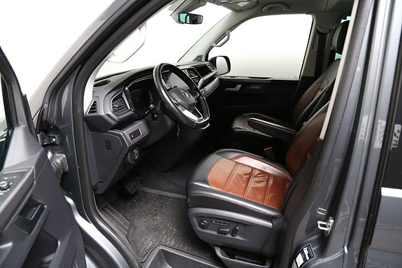 Volkswagen Multivan 9 of 26