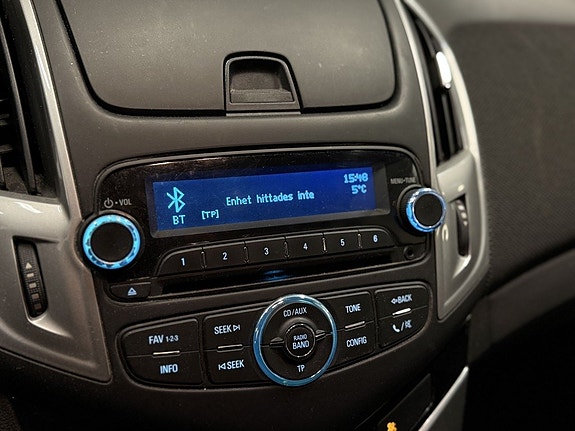 Chevrolet Cruze 17 of 22