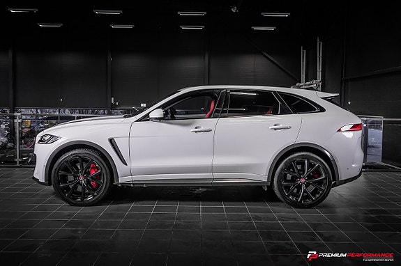 Jaguar F-PACE 6 of 28