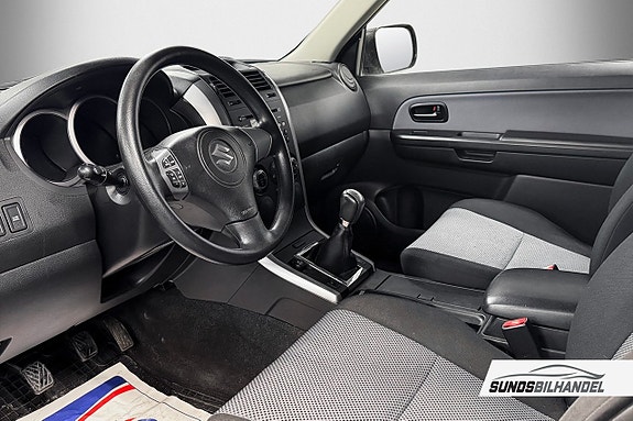 Suzuki Grand Vitara 3-dörrar 1.6 VVT 4WD (RäntaKampanj 1,95% 6 of 10