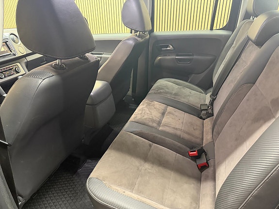 Volkswagen Amarok 7 of 19
