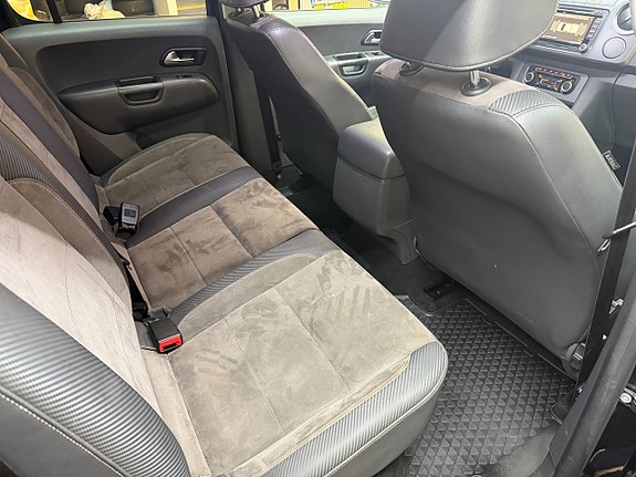 Volkswagen Amarok 9 of 19