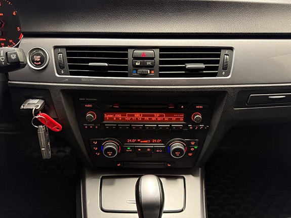 BMW 320 13 of 18