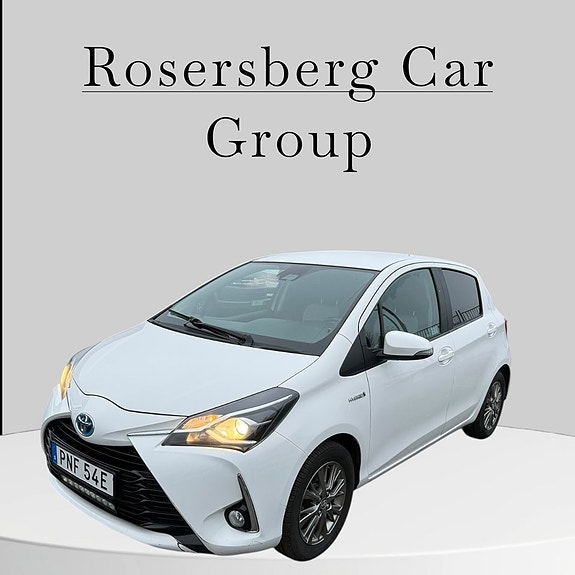 Toyota Yaris 15 of 15
