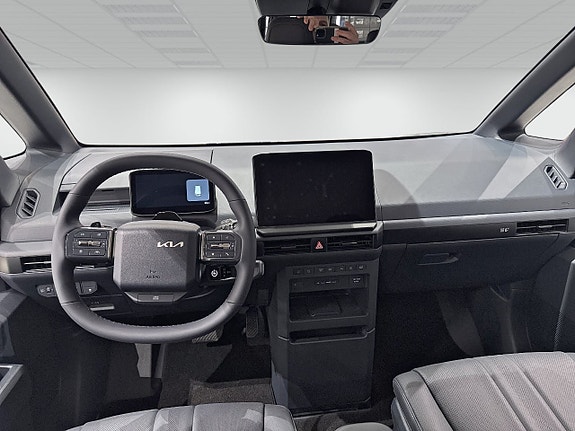Kia PV5 7 of 19