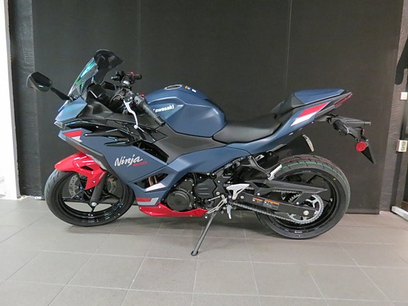 Kawasaki NINJA 500 SE SPORT 2 of 6