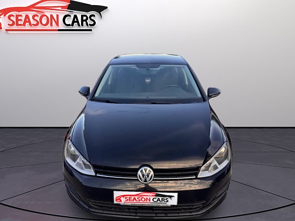 Volkswagen Golf VII 6 of 10