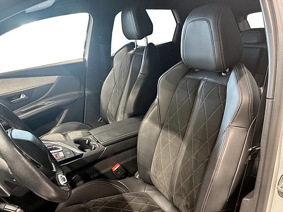 Peugeot 3008 7 of 19