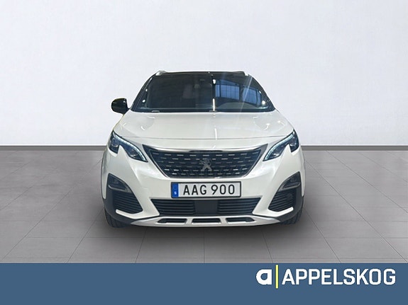 Peugeot 3008 2 of 5