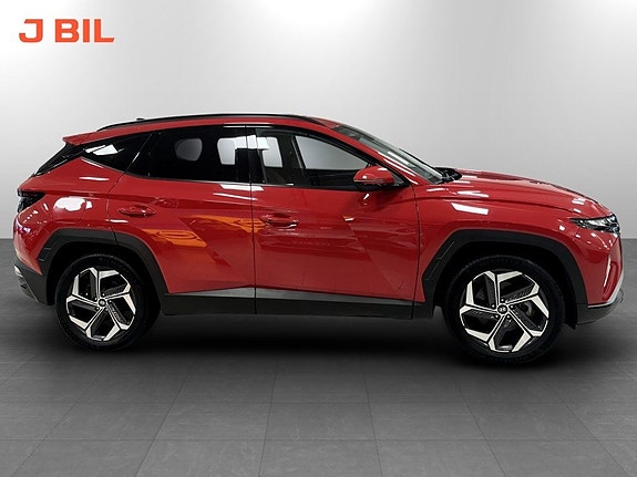 Hyundai Tucson 15 of 18