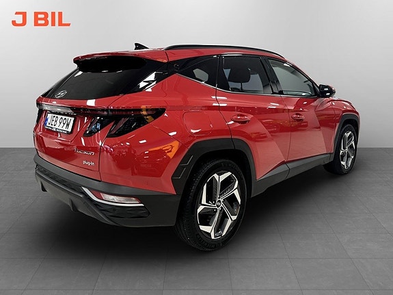 Hyundai Tucson 3 of 5