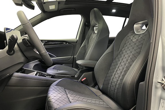 Volkswagen Tiguan 21 of 25