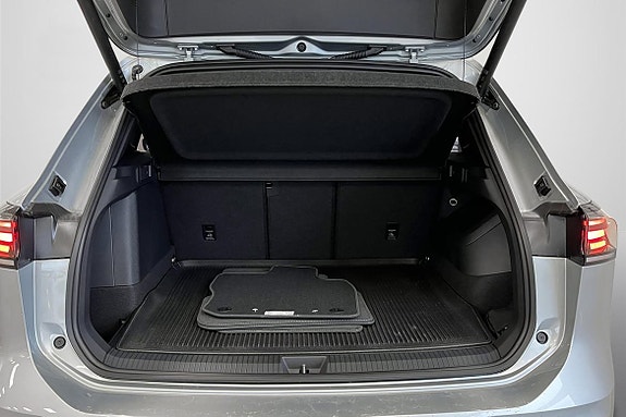 Volkswagen Tiguan 24 of 25