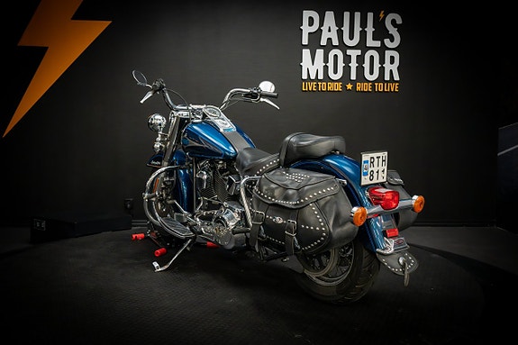 Harley-Davidson Heritage Softail Classic FLSTC 5 of 10