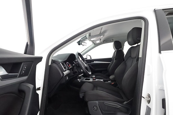 Audi Q5 10 of 26