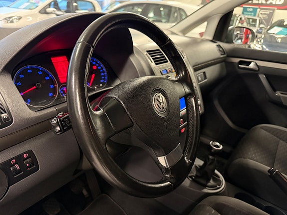 Volkswagen Touran 12 of 20