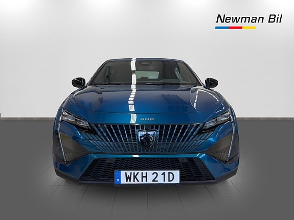 Peugeot 408 2 of 5