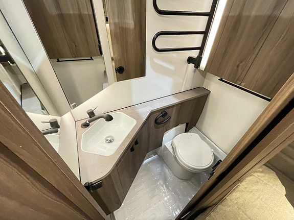 Kabe Royal 780 BGXL /Barnkammare/ALDE/7 bäddar/4495kr/mån 19 of 30