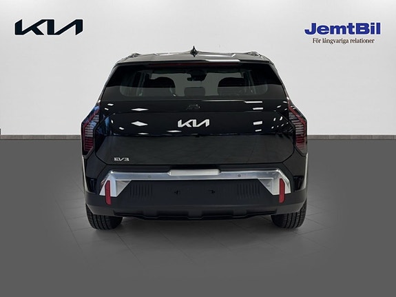 Kia EV3 5 of 5