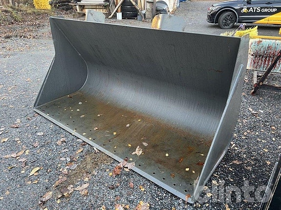 Skopa VME-Industries med Stora BM