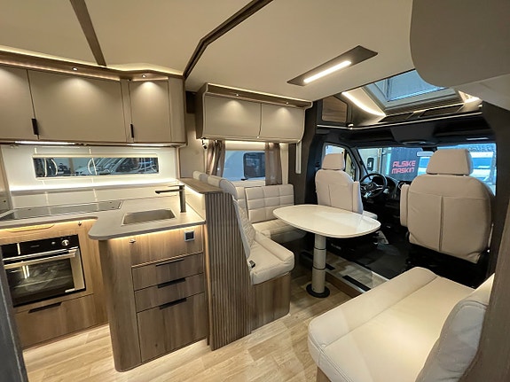 Kabe TMX 810 LXL /Cinderella/ALDE/5 bältad/Automat/Mercedes 8 of 30