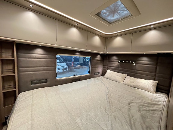 Kabe TMX 810 LXL /Cinderella/ALDE/5 bältad/Automat/Mercedes 23 of 30