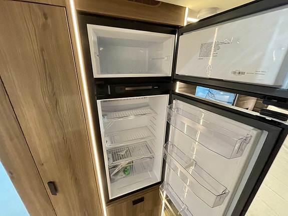 Kabe TMX 810 LXL /Cinderella/ALDE/5 bältad/Automat/Mercedes 24 of 30