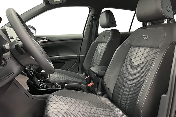 Volkswagen T-Cross 17 of 20
