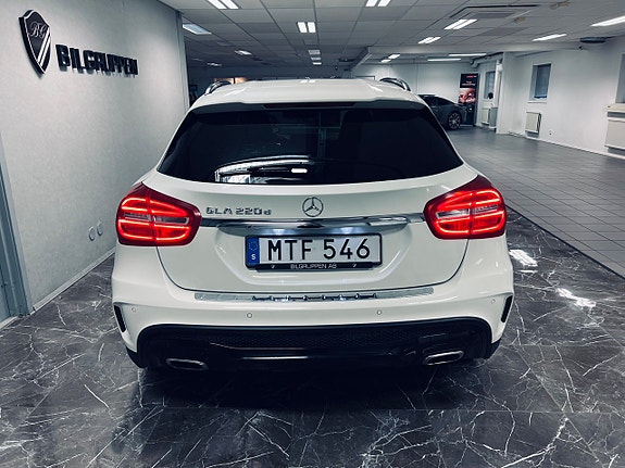 Mercedes-Benz GLA220 d 5 of 27