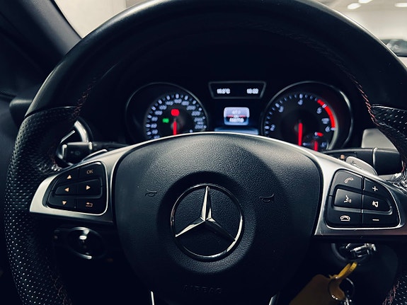 Mercedes-Benz GLA220 d 18 of 27