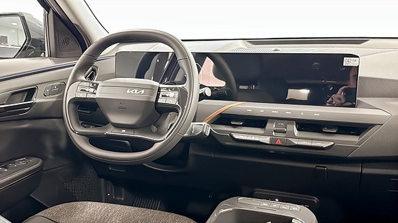 Kia EV5 12 of 18