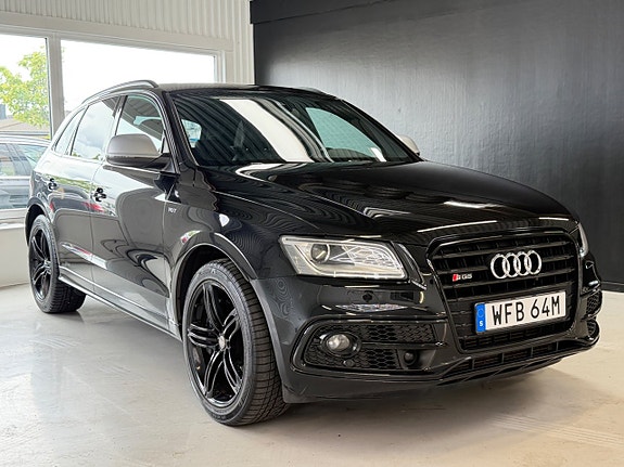 Audi SQ5 3 of 5
