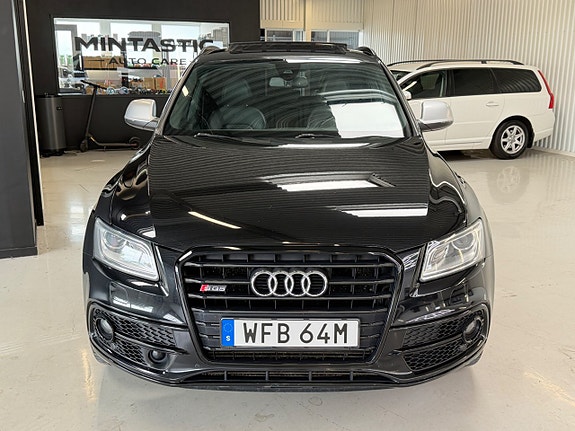 Audi SQ5 4 of 5