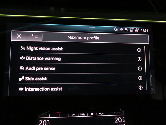 Audi e-tron 25 of 26